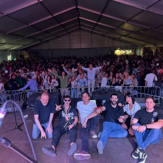 Contratación Orquesta Versión Infinita